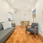 Marques De Pombal Metropolitan Flat Apartment