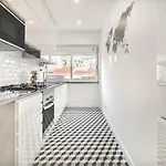 Marquês De Pombal Metropolitan Flat Apartamento Lisboa