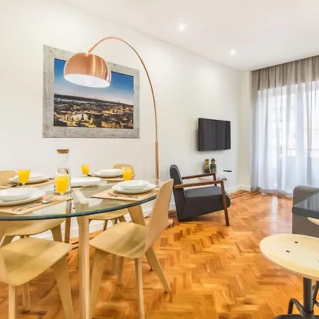 Marques De Pombal Metropolitan Flat Appartamento Lisbona