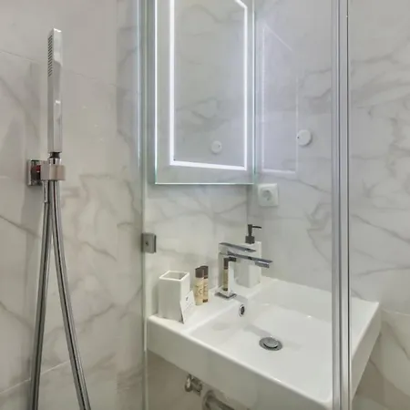Marques De Pombal Metropolitan Flat Lisbona